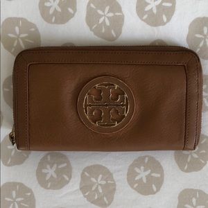 Tory Burch Wallet
